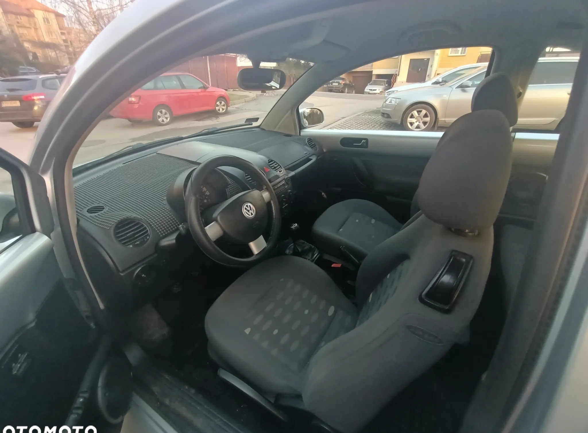 Volkswagen New Beetle cena 7900 przebieg: 286700, rok produkcji 2004 z Kraków małe 79